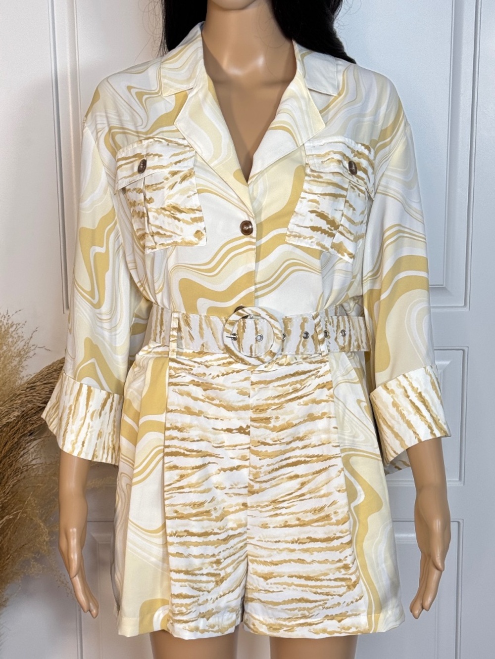 MUSTARD ANIMAL PRINT AND ABSTRACT COORD TWO PIECE SET SIZE SMALL - NWT - Picture 7 of 17